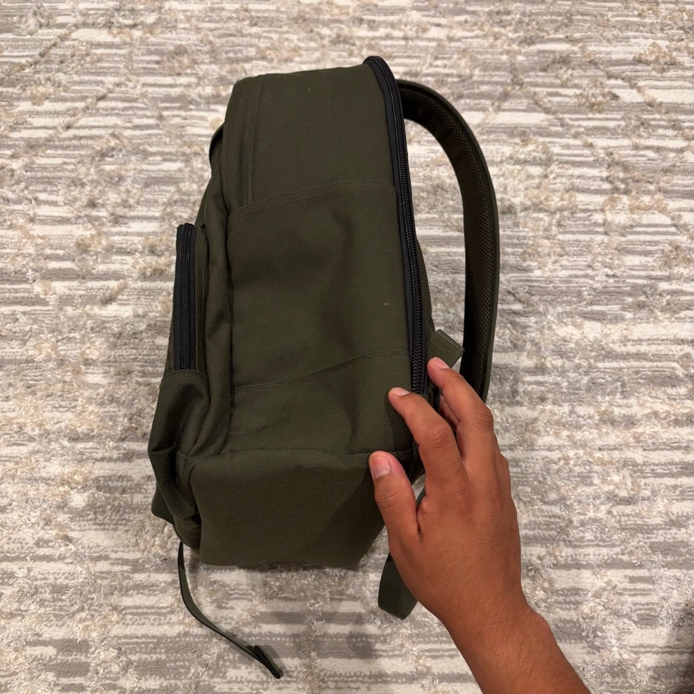 Filson Dryden Backpack Otter Green Carry On Travel Work Hike Leather Tabs - Picture 8 of 15